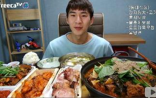 外卖小哥爆料冷面视频,惊现神秘冷面，口感独特引热议！